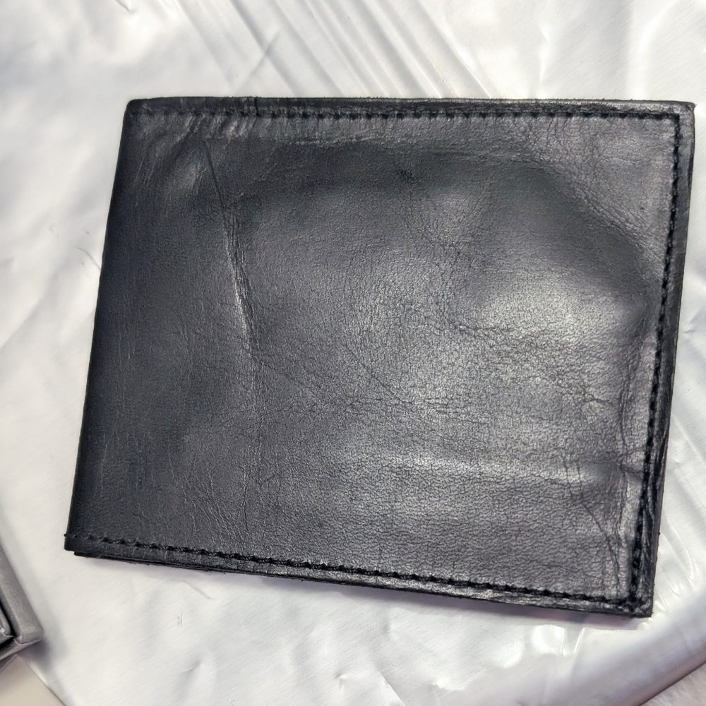 Nwt M0851 Mens Genuine Leather Bi Fold Wallet In Original Box ☑️ - Picture 10 of 12